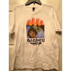 Halsey size large t-shirt